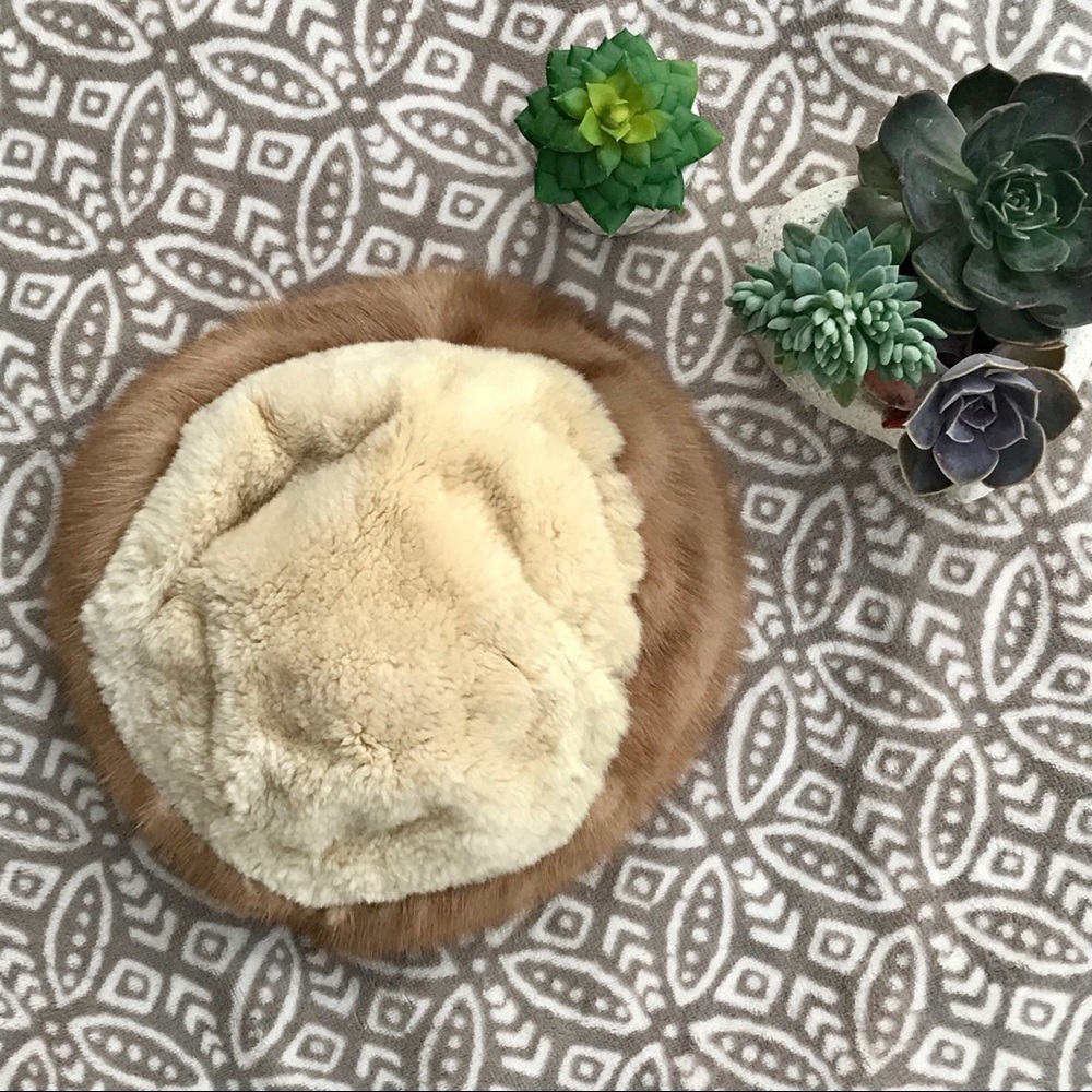 Vintage Fur Hat Two-Tone Tan & Cream “Peach Basket” Hat I. Magnin